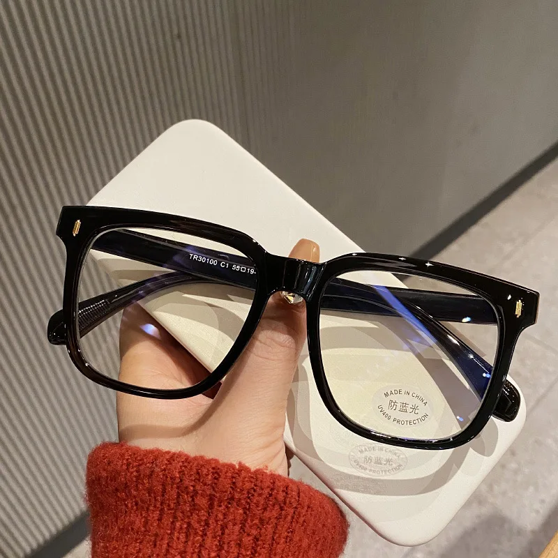 إطار نظارات كمبيوتر مربع للنسا - مراجعة Blue Light Glasses وسعره