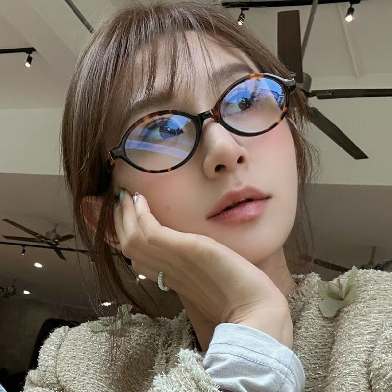 نظارات شمسية بيضاوية عتيقة الط - مراجعة Blue Light Glasses وسعره