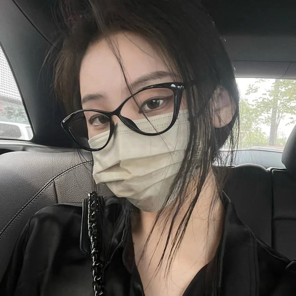 نظارات طبية بإطار كبير لحماية  - مراجعة Blue Light Glasses وسعره