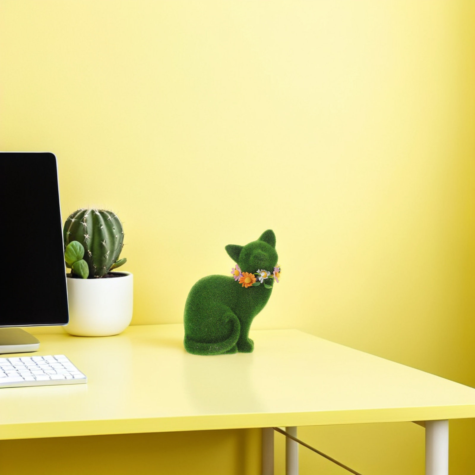 تمثال قطة أخضر مخملي بتصميم حي - مراجعة Home Office Design Ideas وسعره
